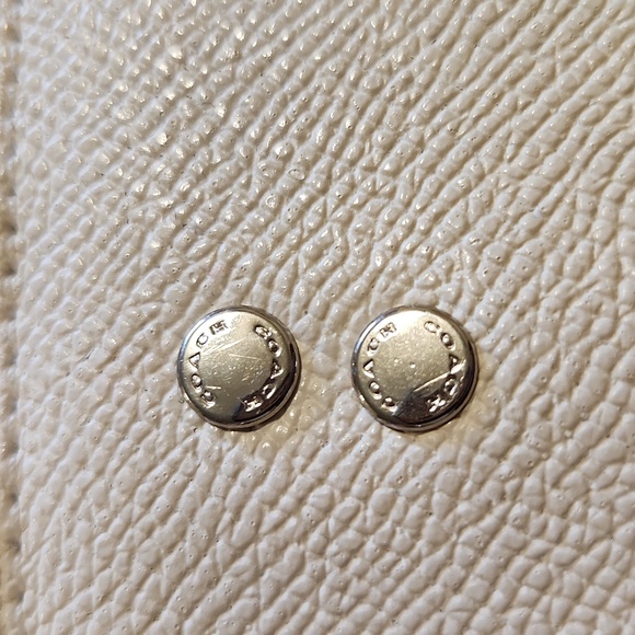 Coach Lillie Carryall with Varsity Stripe - Picture 14 of 16